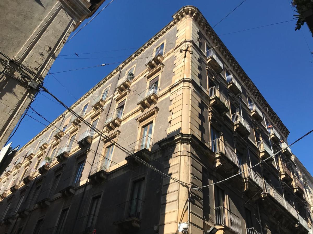 Aita Domus Appartement Catánia Buitenkant foto