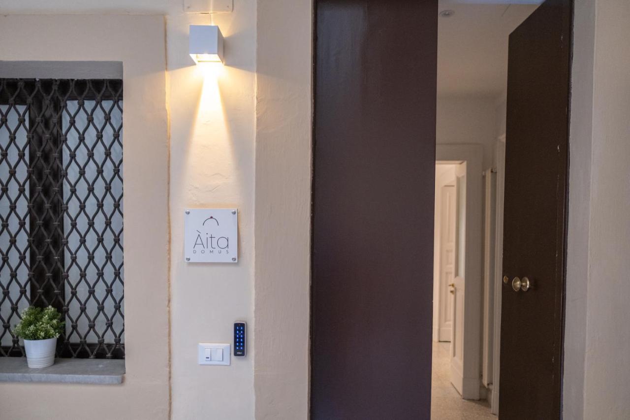 Aita Domus Appartement Catánia Buitenkant foto