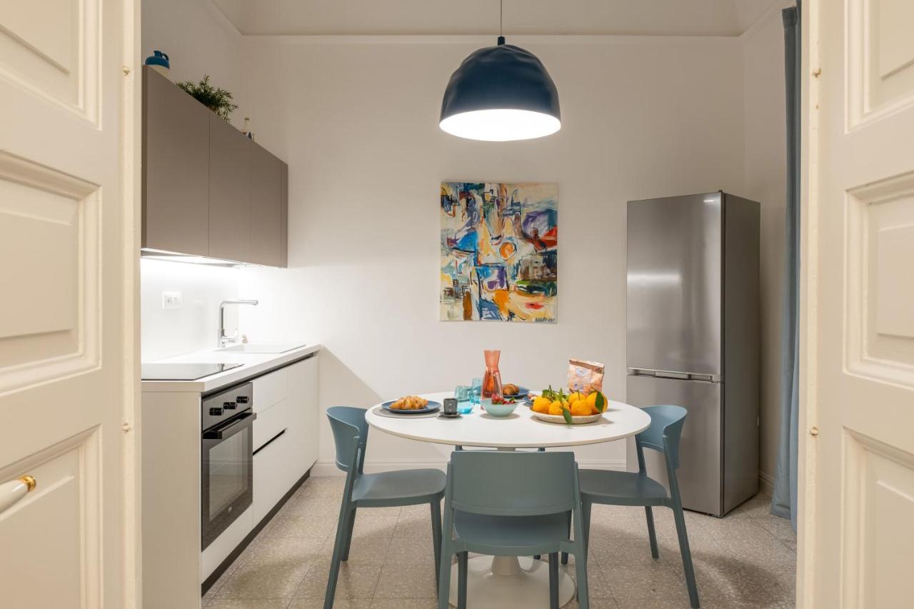 Aita Domus Appartement Catánia Buitenkant foto